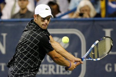 Andy Roddick spet s 7:6,7:6 premagal velikana Iva Karloviča!