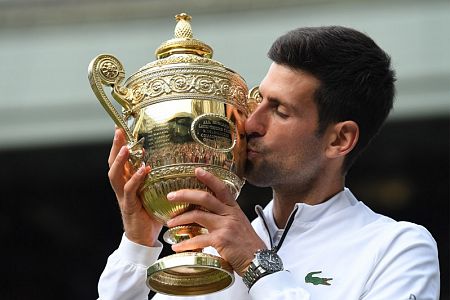 Strast , emocije, spektakel, drama, NOVAK je zmagovalec Wimbledona !