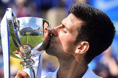 Đokovič slavil v Eastbournu in v ekipo dodal Maria Ančiča