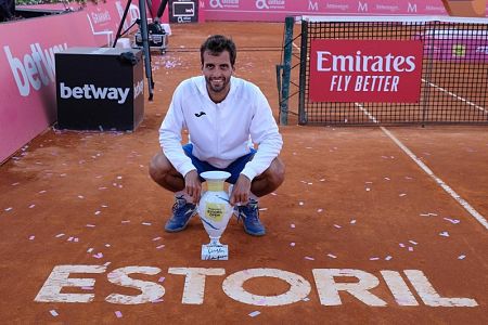 Albert Ramos Vinolas slavil v Estorilu