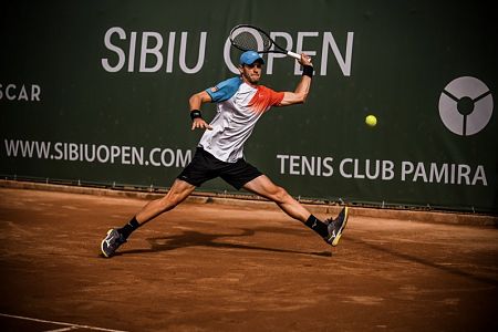 Težko prigarana zmaga Blaža Role v uvodnem krogu Firenc