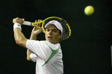 Gonzalez in Hewitt izpadla v četrtfinalu Houstona!