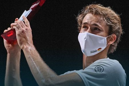 Zverev na domačem turnirju v Kölnu do prve trofeje v letošnji sezoni